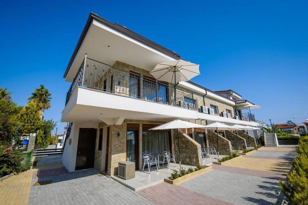 Stone Suites Pefkochori Eksteriør billede